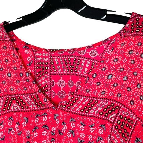 Loft Floral mosaic, Low V Back Blouse  XS Pink Multi Patchwork Boho Crop - Picture 6 of 13